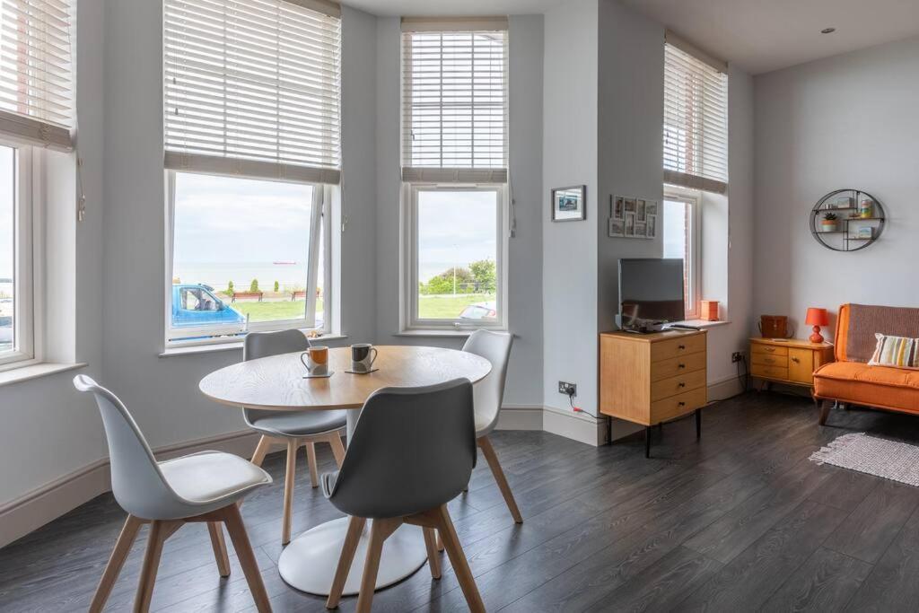 Apartamento Waves@Walpole - 2 Bed Flat With Amazing Sea Views Margate Exterior foto